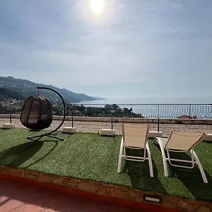 Un Mare Di Fiori Фермерский дом