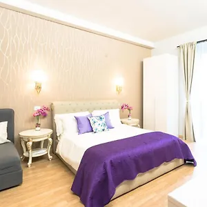 Bq House Milizie Luxury Rooms Bed & Breakfast