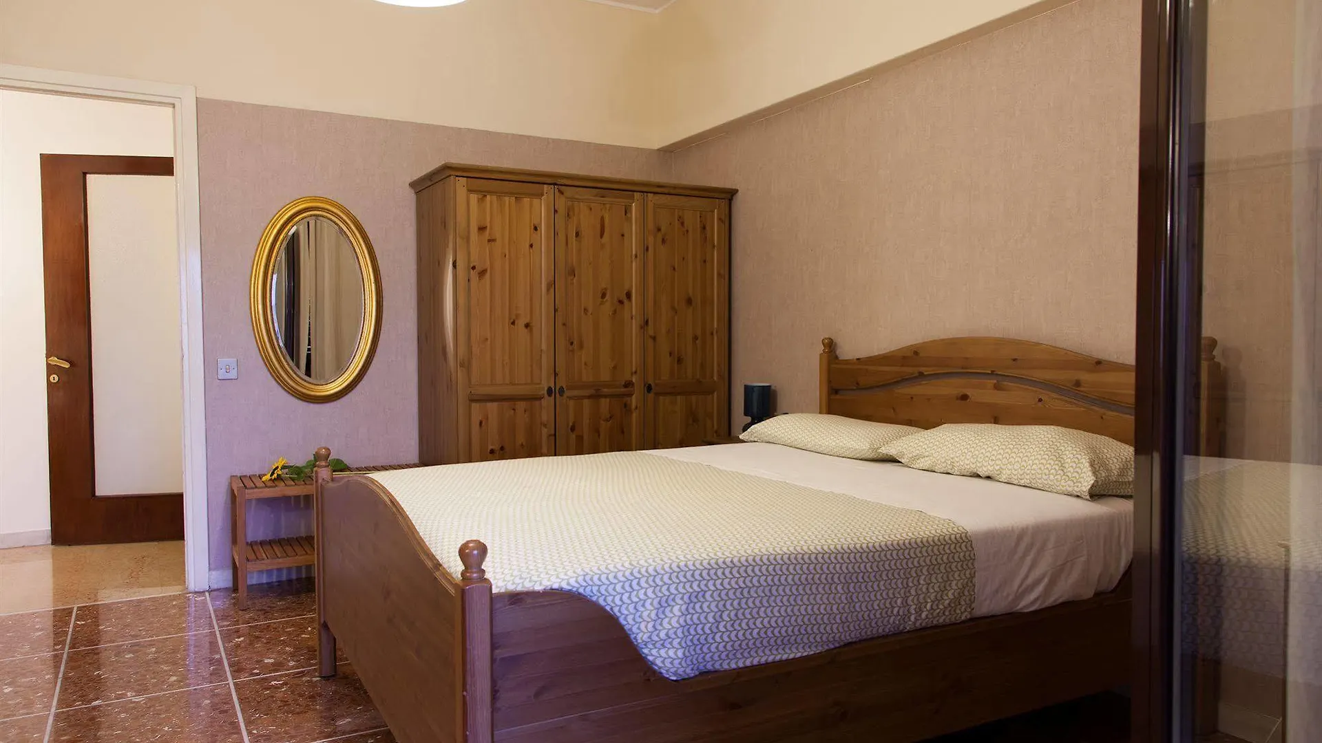 Bed and Breakfast Santa Croce Roma